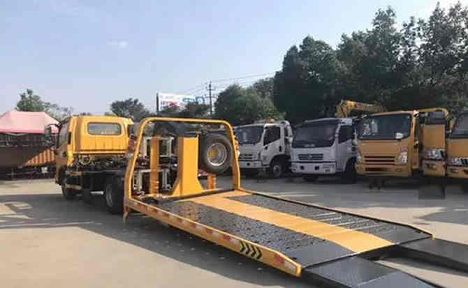 磐安汽车中途维修案例